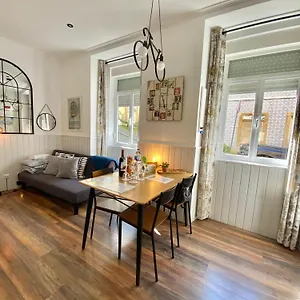 Flat Graca 48 Lisbon